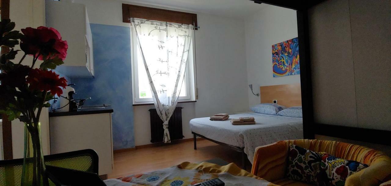 Affittacamere Valchiavenna - Foresteria Lombarda Con Parcheggio Privato Sul Posto! Apprezzata Gestione Familiare Dal 2012, Qualita-Prezzo Top! "Guest-House With Private Parking On Site! Appreciated Family Management Since 2012, Quality-Price Top!" المظهر الخارجي الصورة
