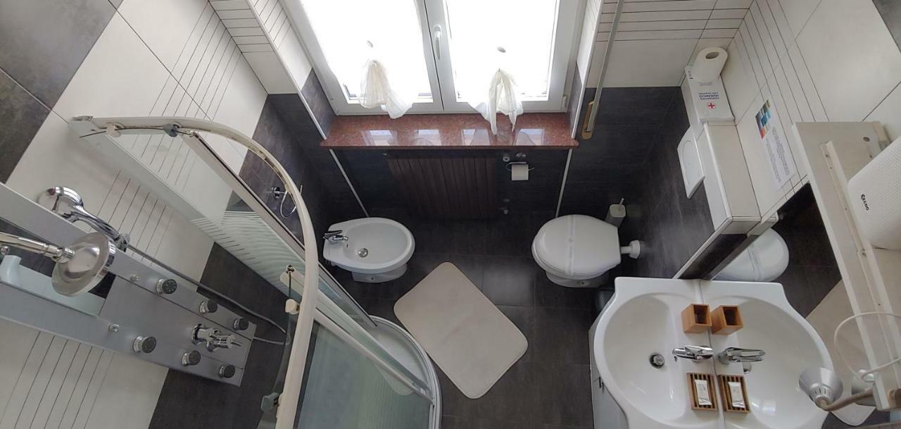 Affittacamere Valchiavenna - Foresteria Lombarda Con Parcheggio Privato Sul Posto! Apprezzata Gestione Familiare Dal 2012, Qualita-Prezzo Top! "Guest-House With Private Parking On Site! Appreciated Family Management Since 2012, Quality-Price Top!" المظهر الخارجي الصورة